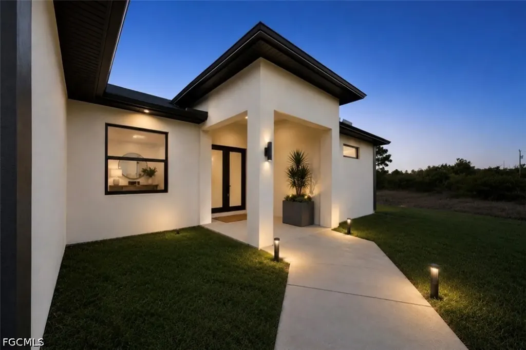 538 Raintree Street E Lehigh Acres FL 33974