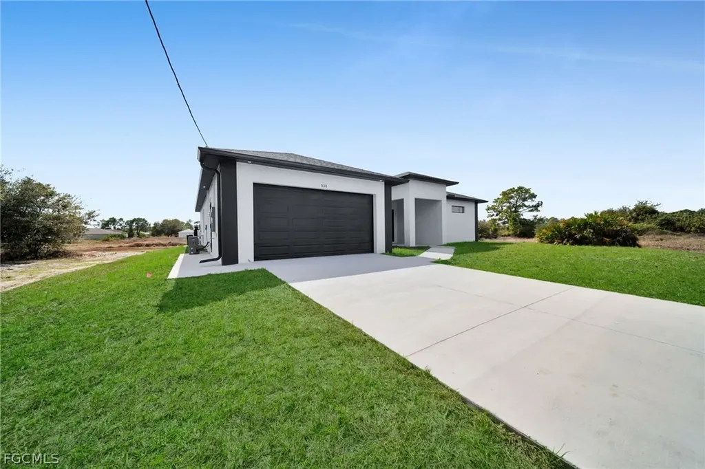 538 Raintree Street E Lehigh Acres FL 33974