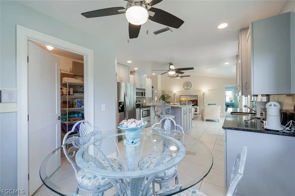 4313 SW 26th Avenue Cape Coral FL 33914