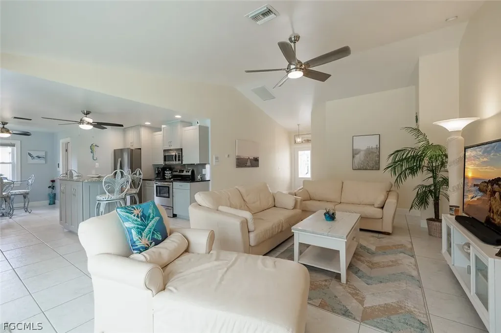 4313 SW 26th Avenue Cape Coral FL 33914