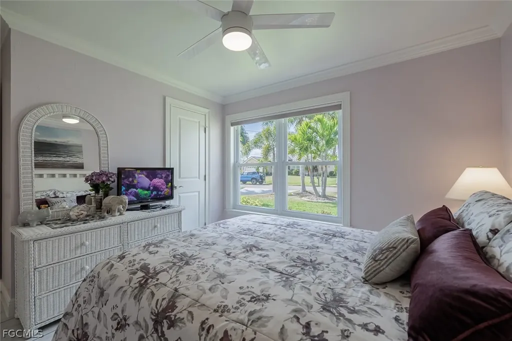 4313 SW 26th Avenue Cape Coral FL 33914