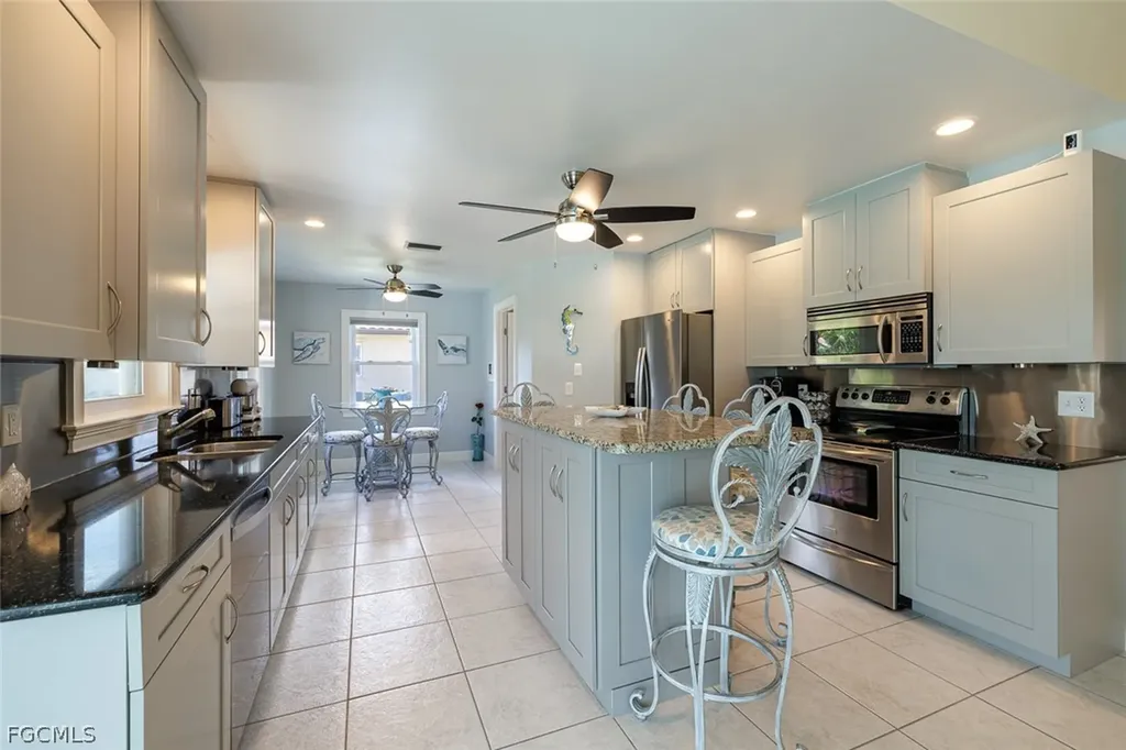 4313 SW 26th Avenue Cape Coral FL 33914