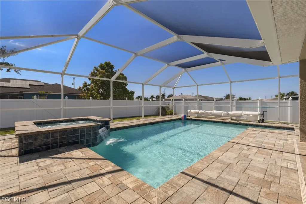 2801 NW 2nd Place Cape Coral FL 33993