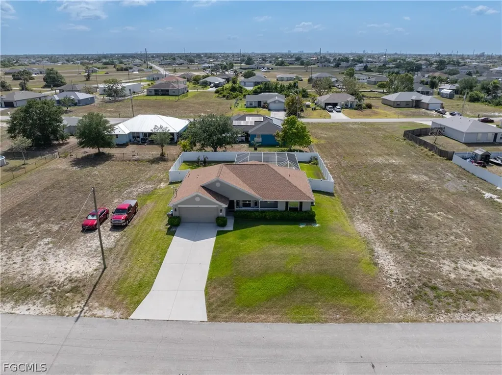 2801 NW 2nd Place Cape Coral FL 33993