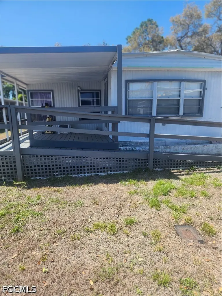 339 Shrub Lane S North Fort Myers FL 33917