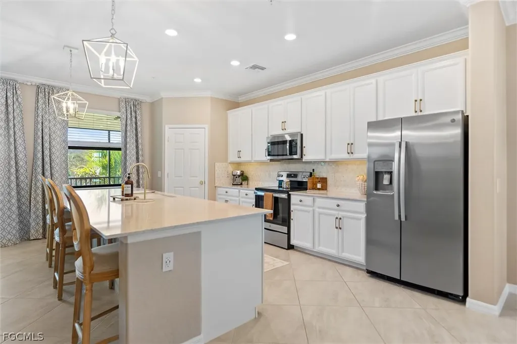12027 Hawthorn Lake Drive Fort Myers FL 33913