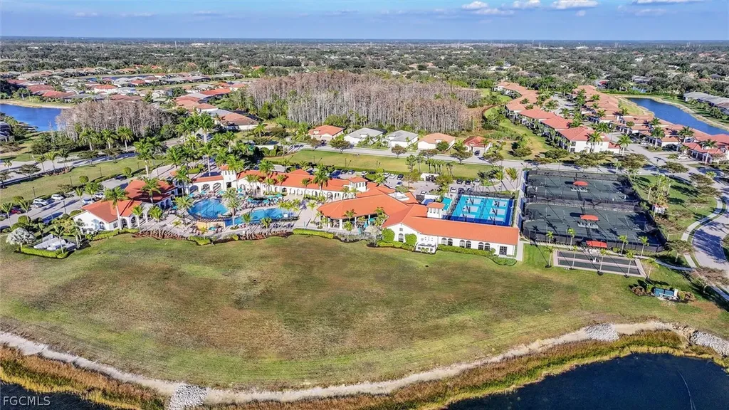 12027 Hawthorn Lake Drive Fort Myers FL 33913