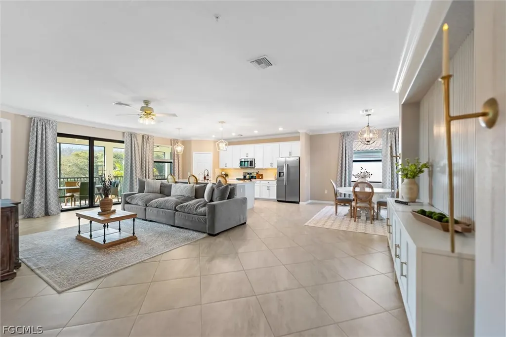 12027 Hawthorn Lake Drive Fort Myers FL 33913