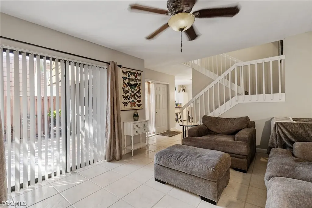 5258 Cedarbend Drive Fort Myers FL 33919