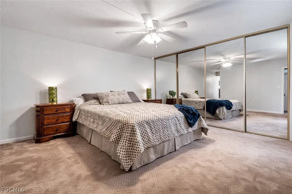 5258 Cedarbend Drive Fort Myers FL 33919