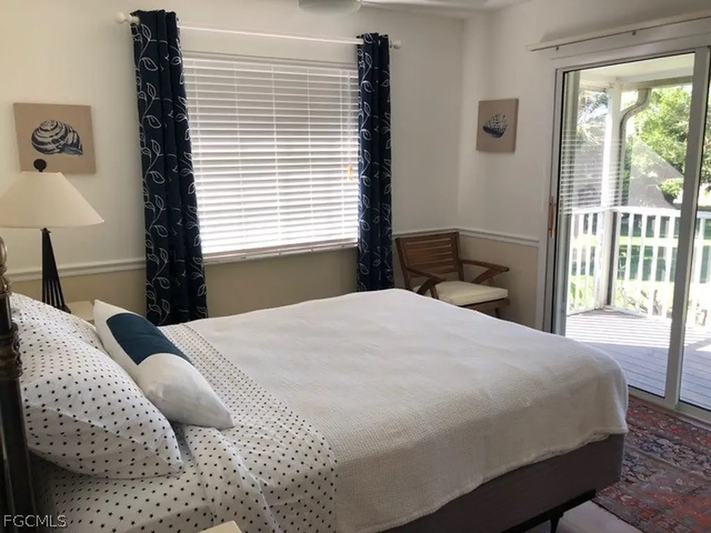 7668 Myrsine Circle Bokeelia FL 33922