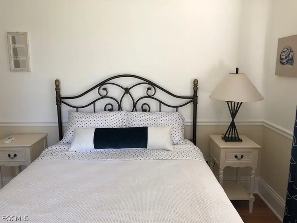 7668 Myrsine Circle Bokeelia FL 33922