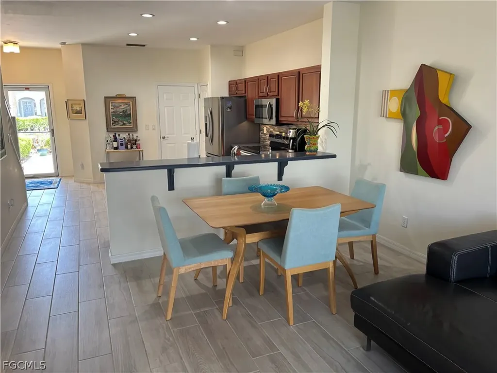 8451 Village Edge Circle Fort Myers FL 33919