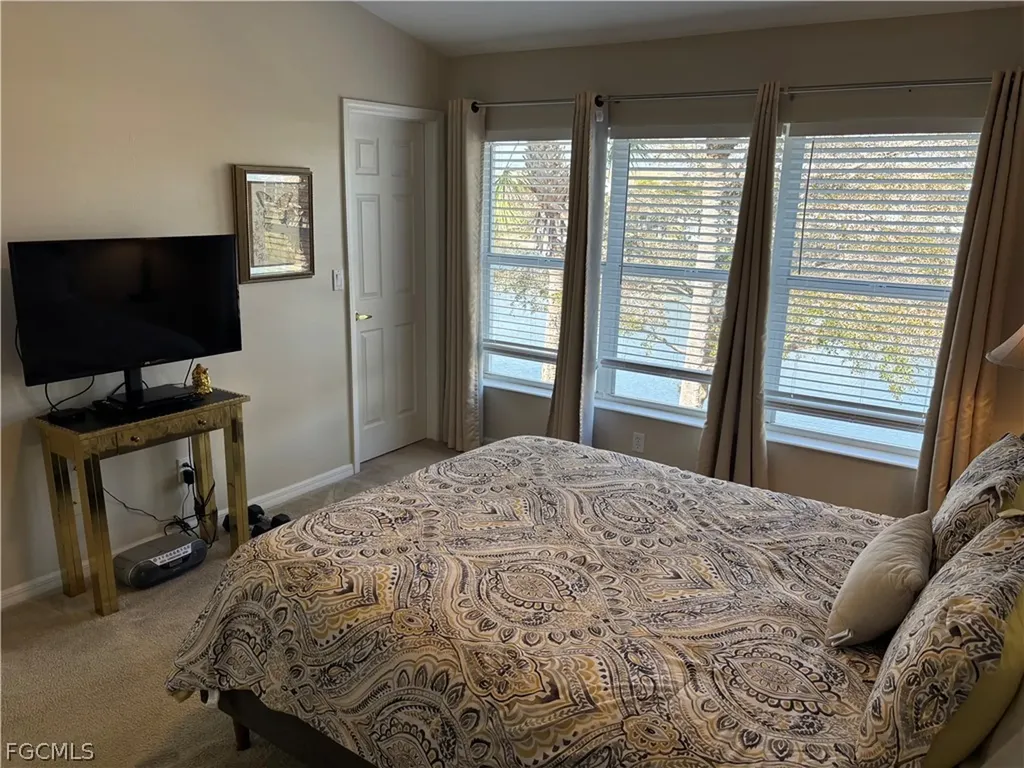 8451 Village Edge Circle Fort Myers FL 33919