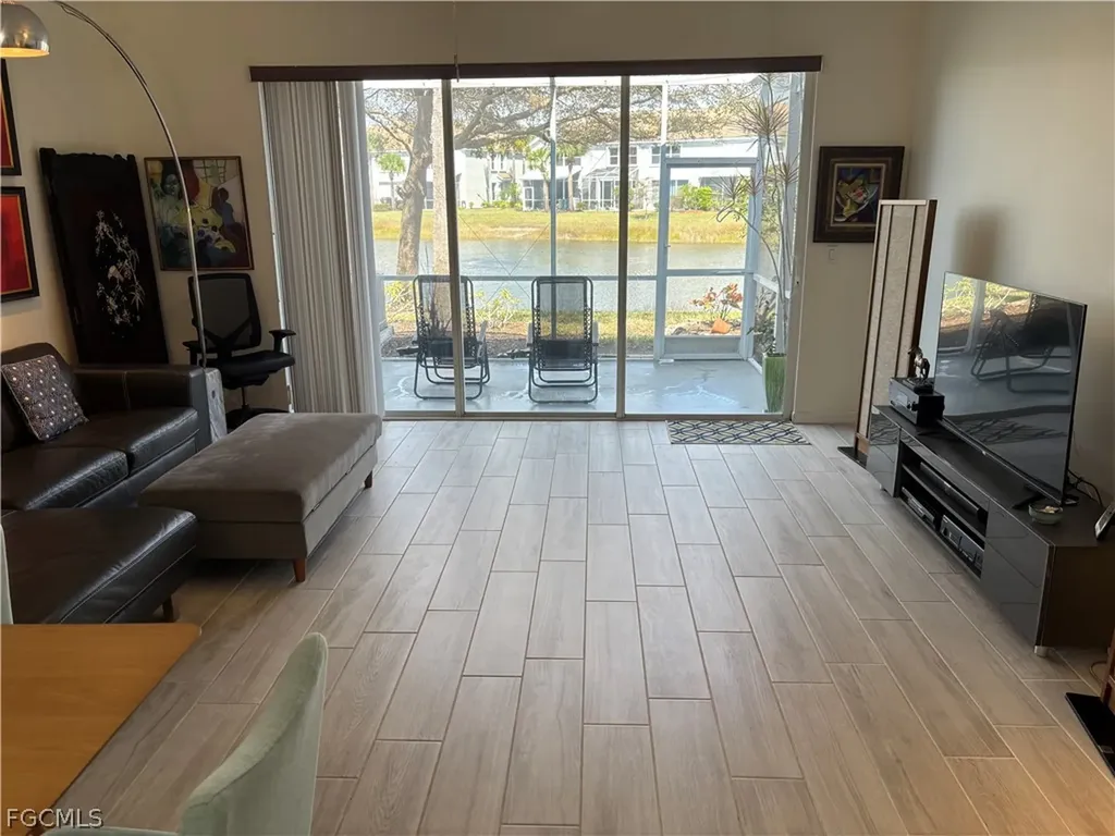 8451 Village Edge Circle Fort Myers FL 33919