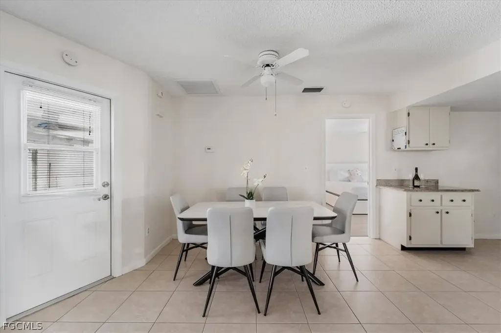 1503 SW 38th Street Cape Coral FL 33914