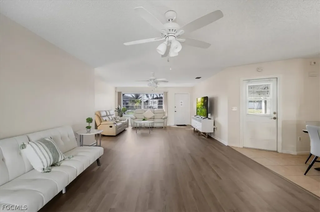1503 SW 38th Street Cape Coral FL 33914
