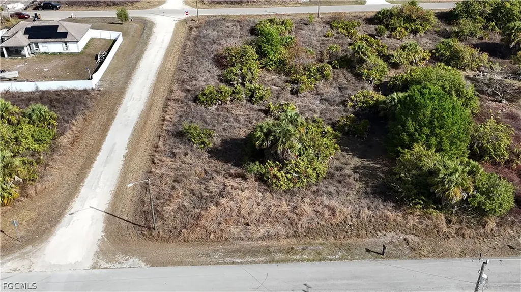 739 Cardinal Street E Lehigh Acres FL 33974