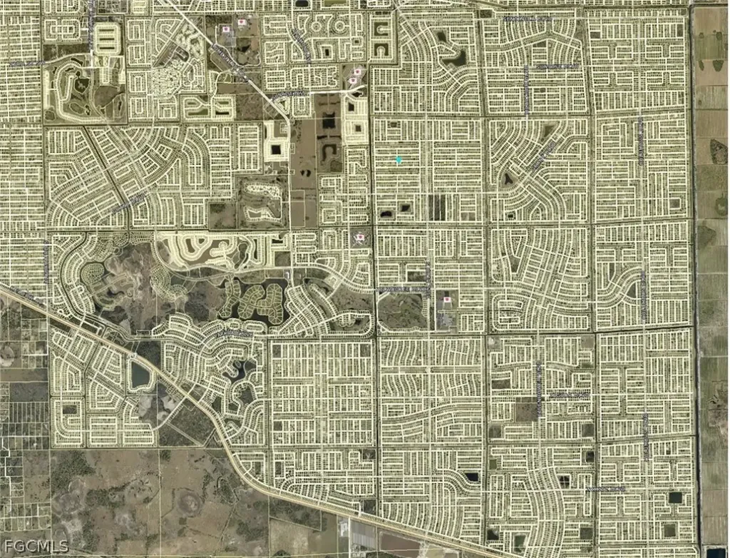 739 Cardinal Street E Lehigh Acres FL 33974
