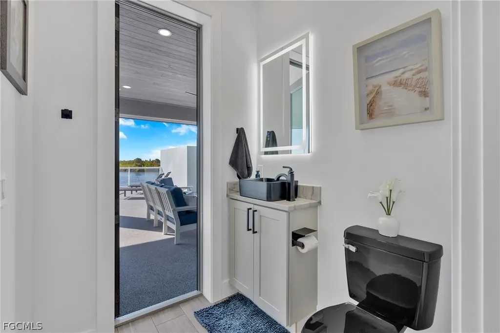 3434 NW 46th Place Cape Coral FL 33993