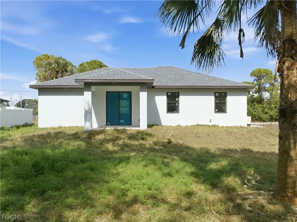 2715 28th Street W Lehigh Acres FL 33971