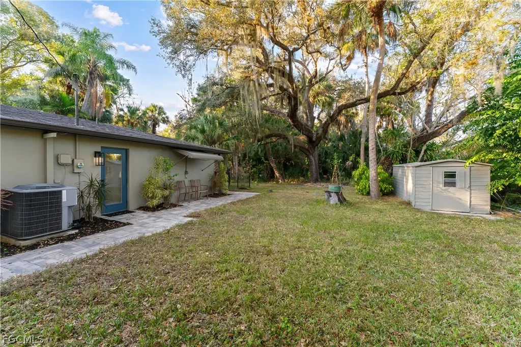 13101 Idylwild Road Fort Myers FL 33905