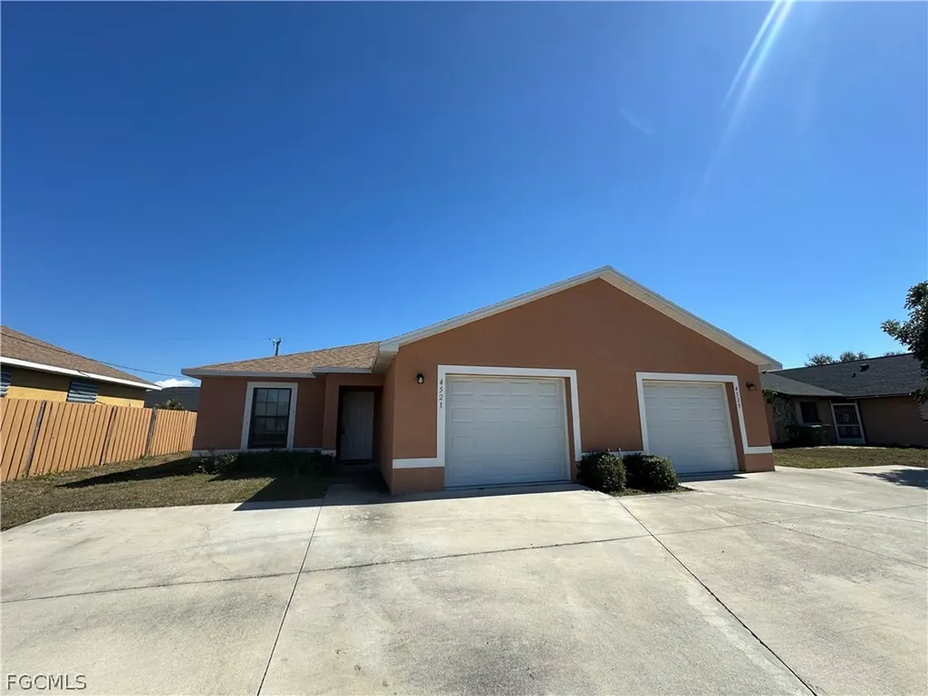 4521 SW 9th Avenue Cape Coral FL 33914