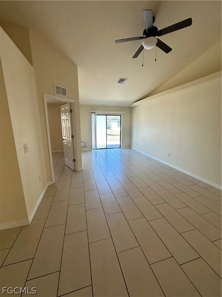 4521 SW 9th Avenue Cape Coral FL 33914