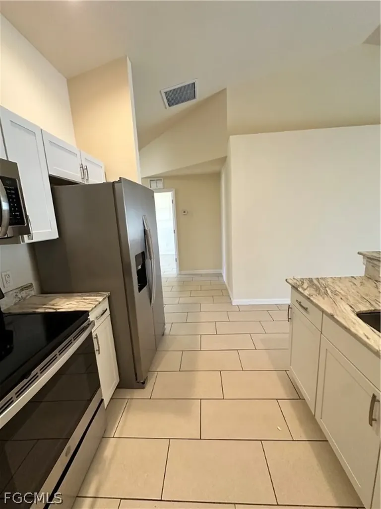 4521 SW 9th Avenue Cape Coral FL 33914