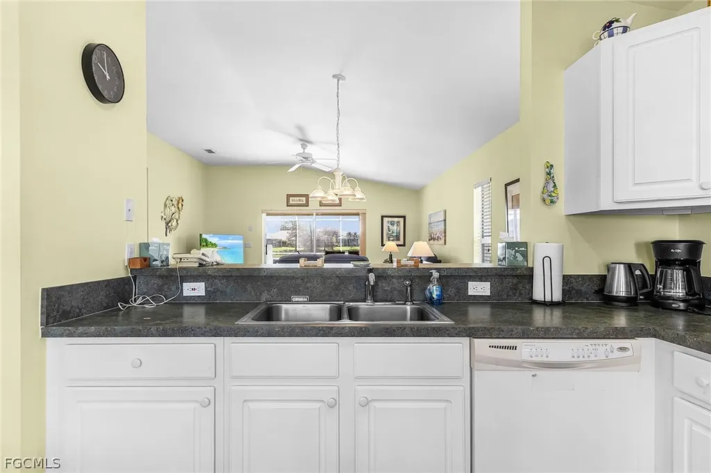 15591 Beach Pebble Way Fort Myers FL 33908