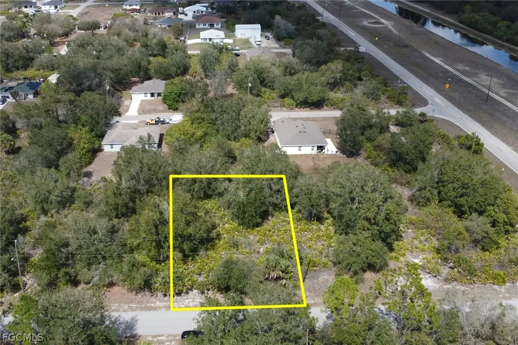 2504 65th Street W Lehigh Acres FL 33971