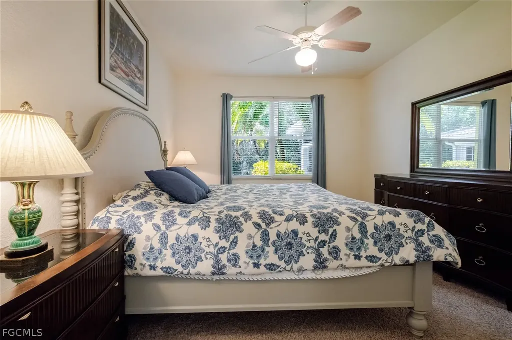 2040 Embarcadero Way North Fort Myers FL 33917