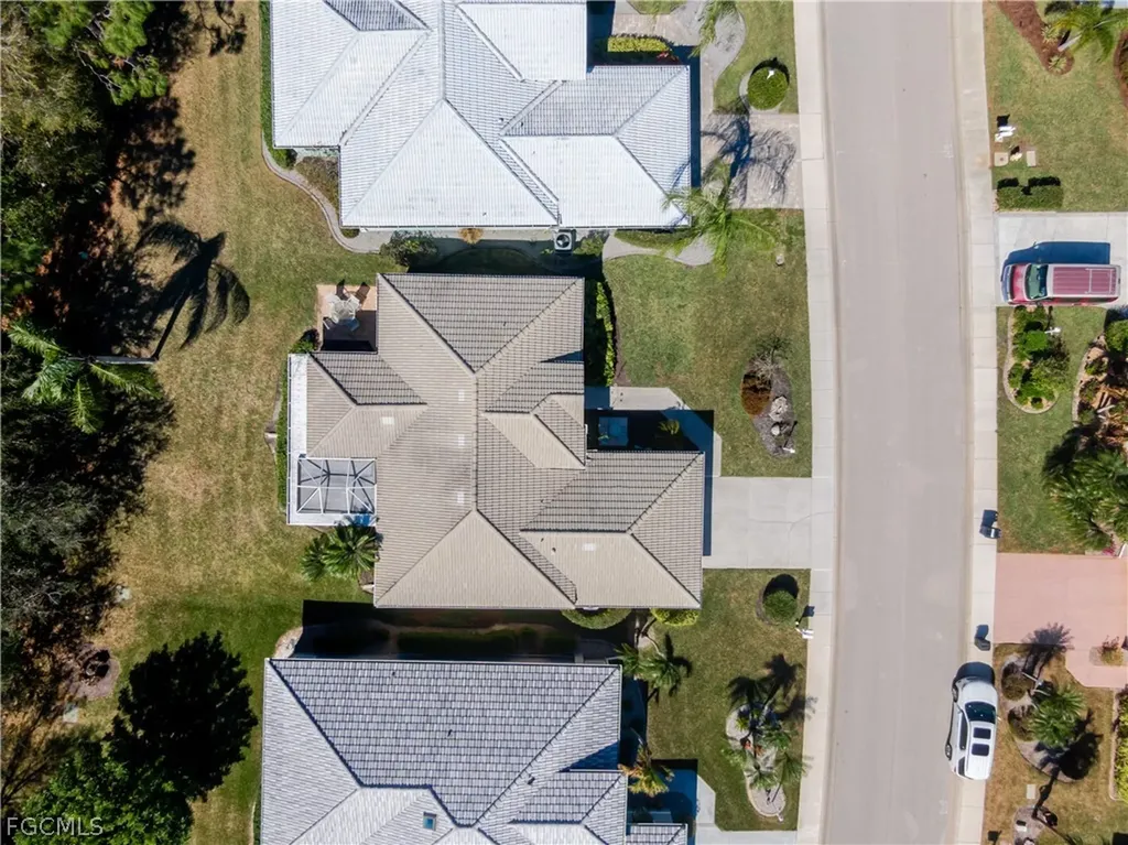 2040 Embarcadero Way North Fort Myers FL 33917