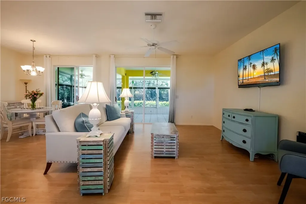 2040 Embarcadero Way North Fort Myers FL 33917