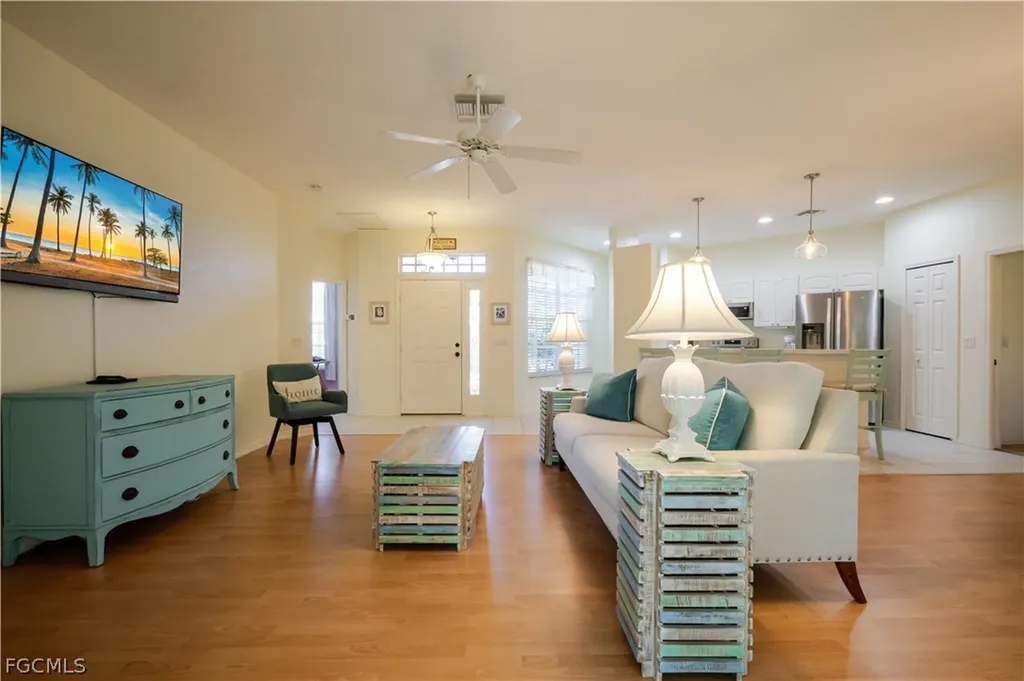 2040 Embarcadero Way North Fort Myers FL 33917