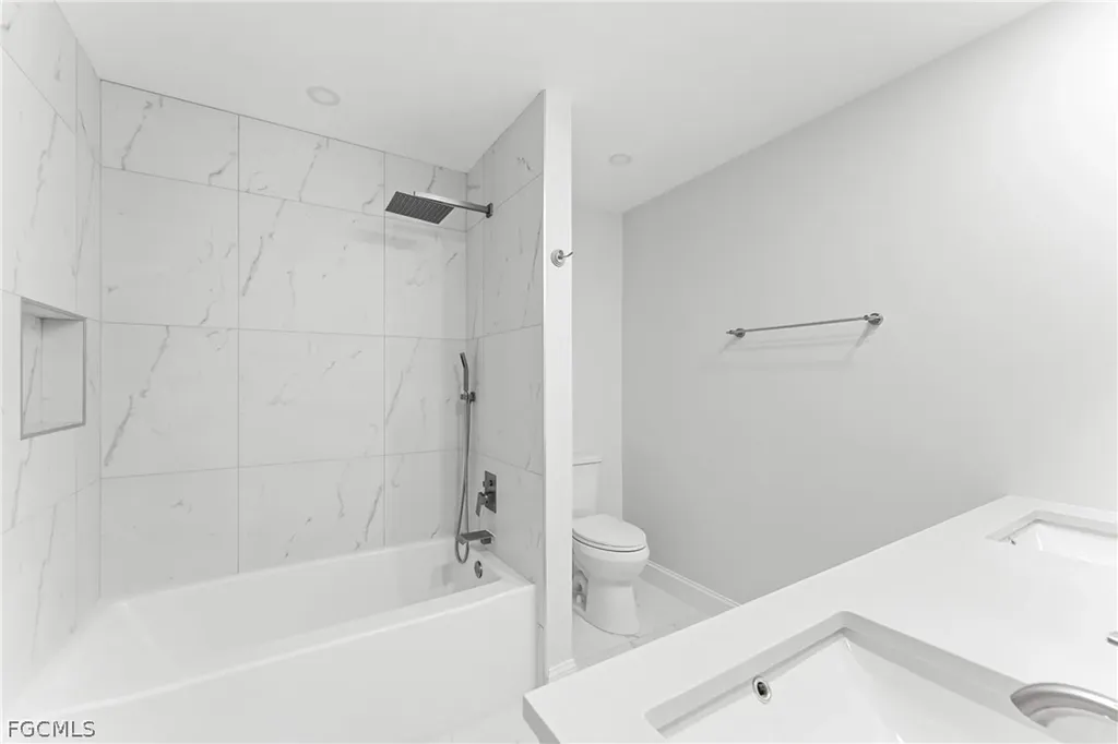 11232 San Sebastian Lane Bonita Springs FL 34135