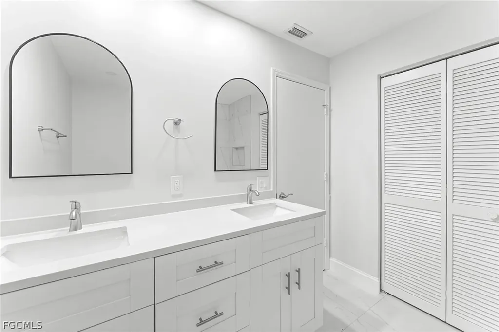 11232 San Sebastian Lane Bonita Springs FL 34135