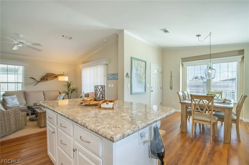 3098 Sloop Lane St. James City FL 33956