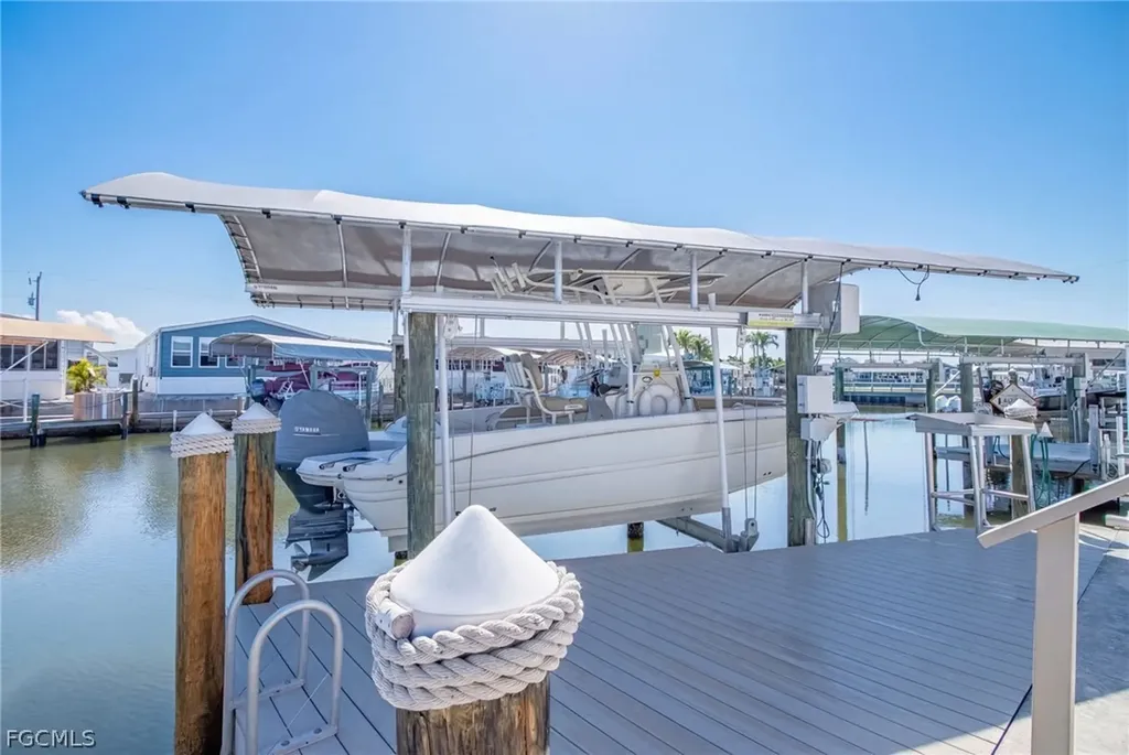 3098 Sloop Lane St. James City FL 33956