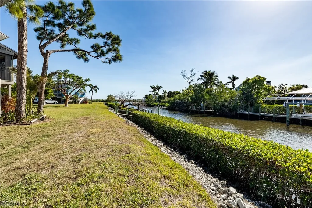 5411 Blue Crab Circle Bokeelia FL 33922