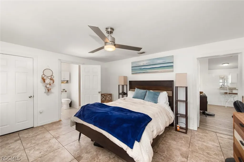 243 Lakeview Drive North Fort Myers FL 33917
