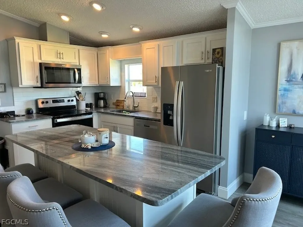 19681 Summerlin Road Fort Myers FL 33908