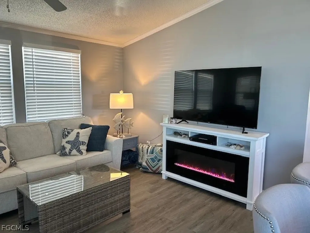 19681 Summerlin Road Fort Myers FL 33908