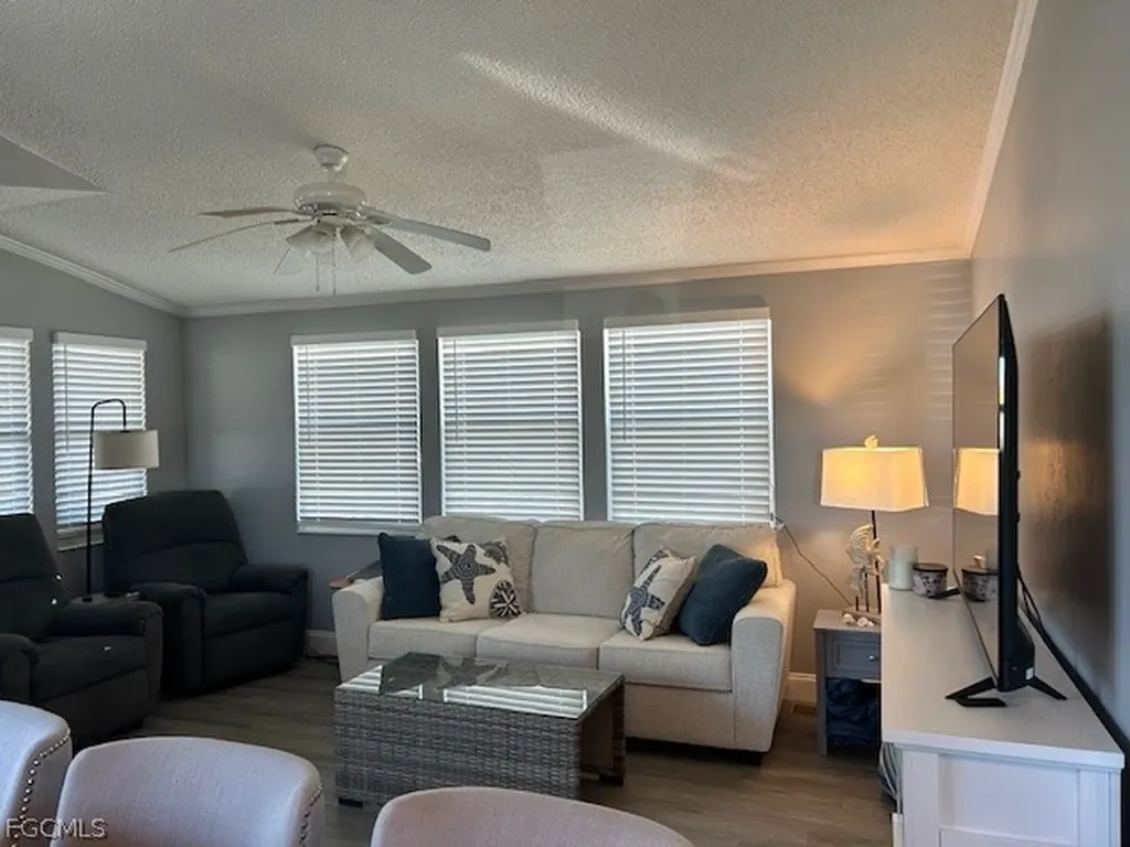 19681 Summerlin Road Fort Myers FL 33908