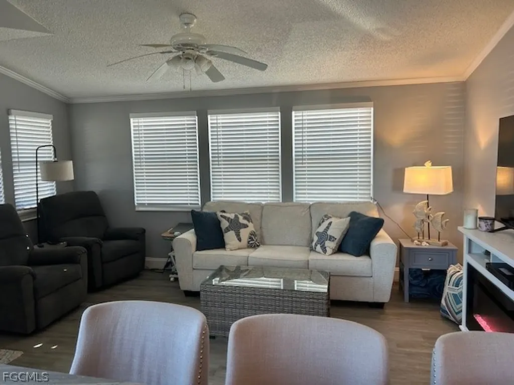 19681 Summerlin Road Fort Myers FL 33908