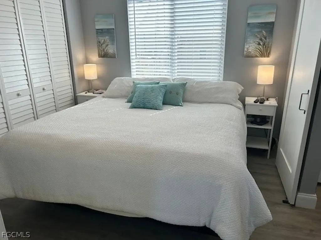 19681 Summerlin Road Fort Myers FL 33908