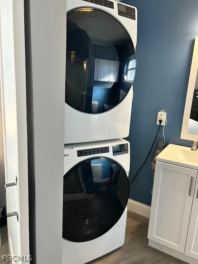 19681 Summerlin Road Fort Myers FL 33908