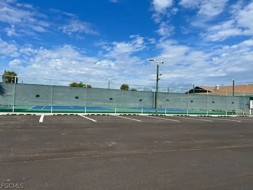 19681 Summerlin Road Fort Myers FL 33908