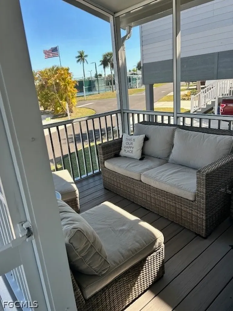 19681 Summerlin Road Fort Myers FL 33908