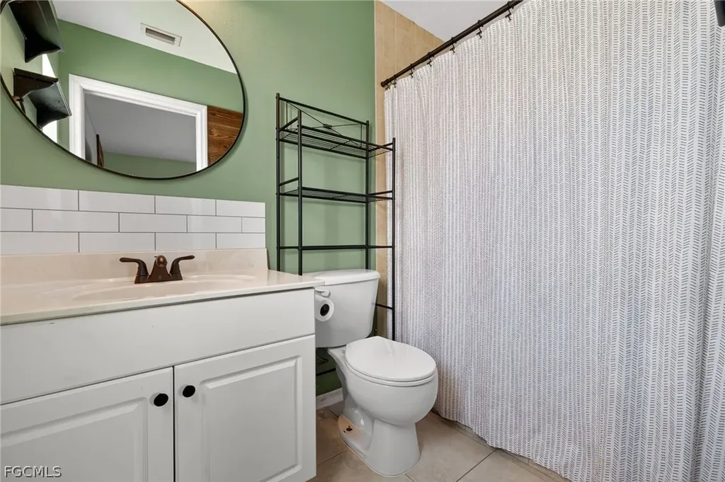 113 NW 14th Street Cape Coral FL 33993